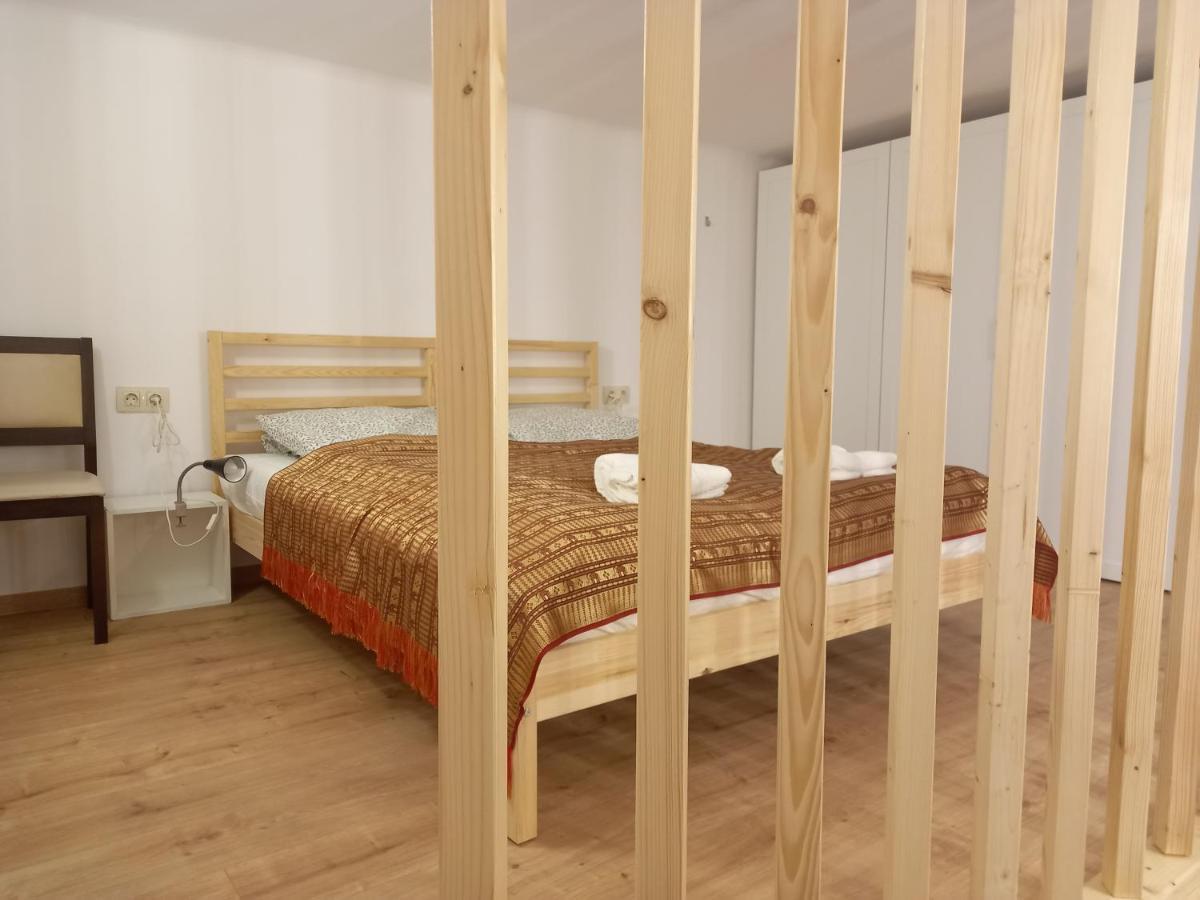 Budapest Apartman Buda Sziveben Luaran gambar