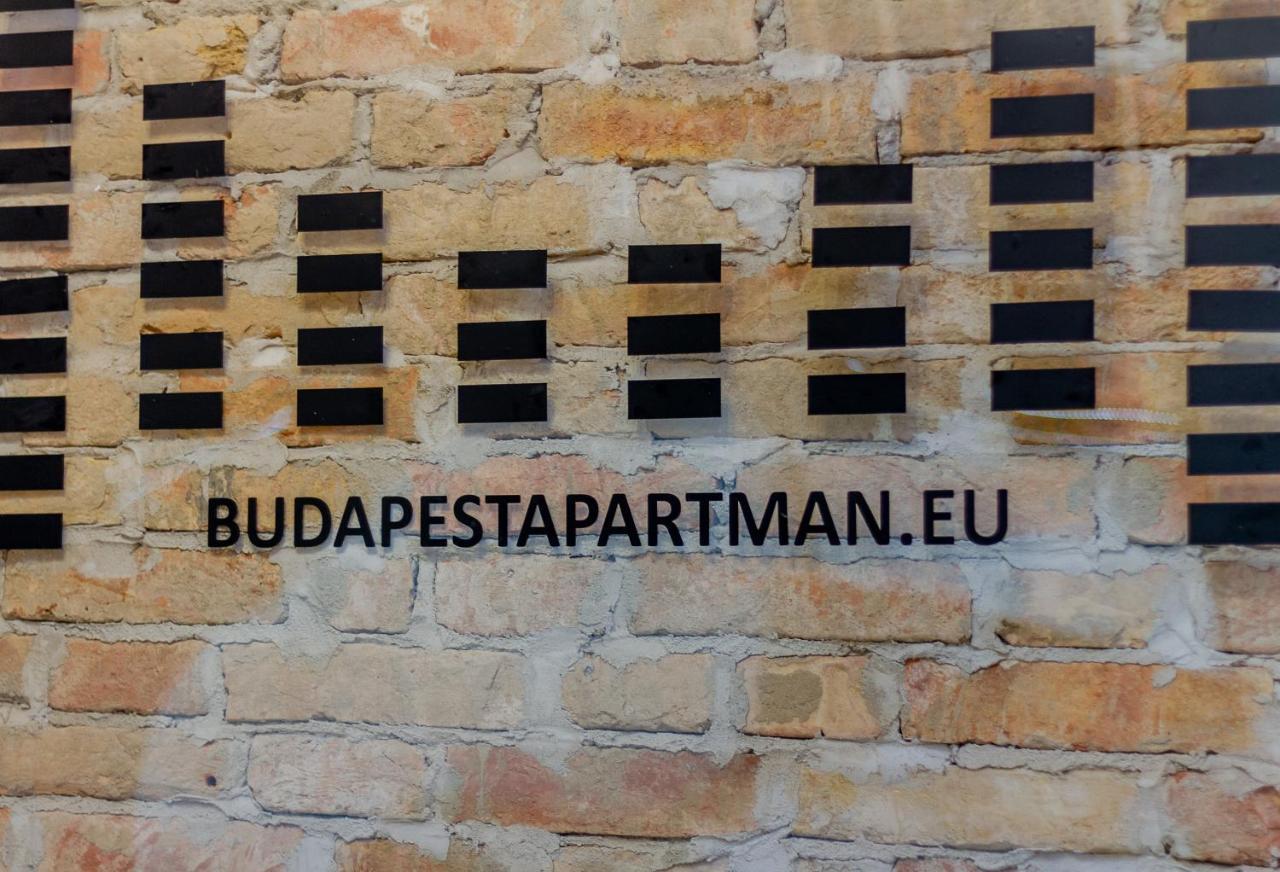 Budapest Apartman Buda Sziveben Luaran gambar